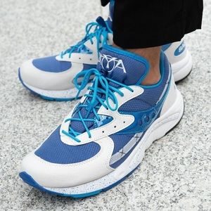 NEW SAUCONY AYA SHOES WHITE / BLUE S70460-2